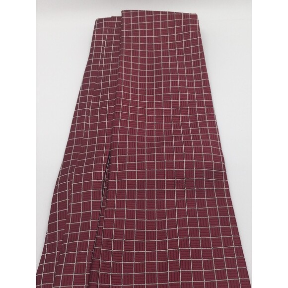 Brooks Brothers Silk Makers Necktie. Red & White Squares Men's Tie 58" x 3.75" - Picture 4 of 6